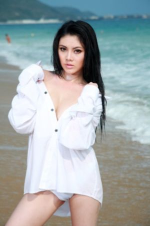美女全裸无遮挡黄色网站_720在线播放