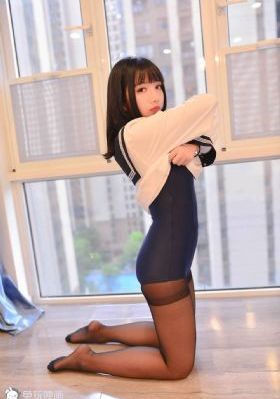 揉我胸啊嗯出白色_在线播放高清