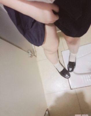 美女隐私秘免费网站_国语迅雷下载