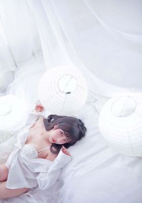 美女在家看黄色顶级视频_在线播放-手机电影免费播放