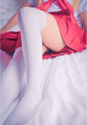华伦天奴短丝袜方盒_BD韩语HD高清在线观看